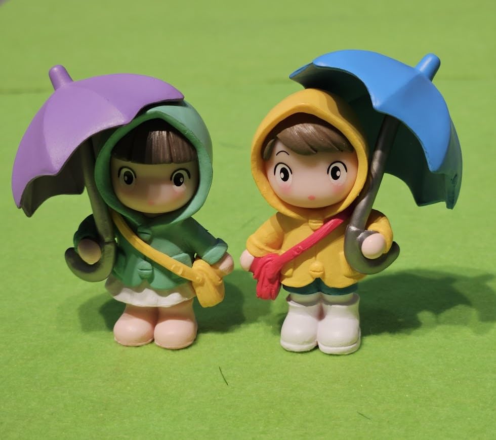 Image of Cute Miniature Figurines Set Decorative Couple for Home Garden Decor Garden Miniature Cake Topper, Umbrella Couple