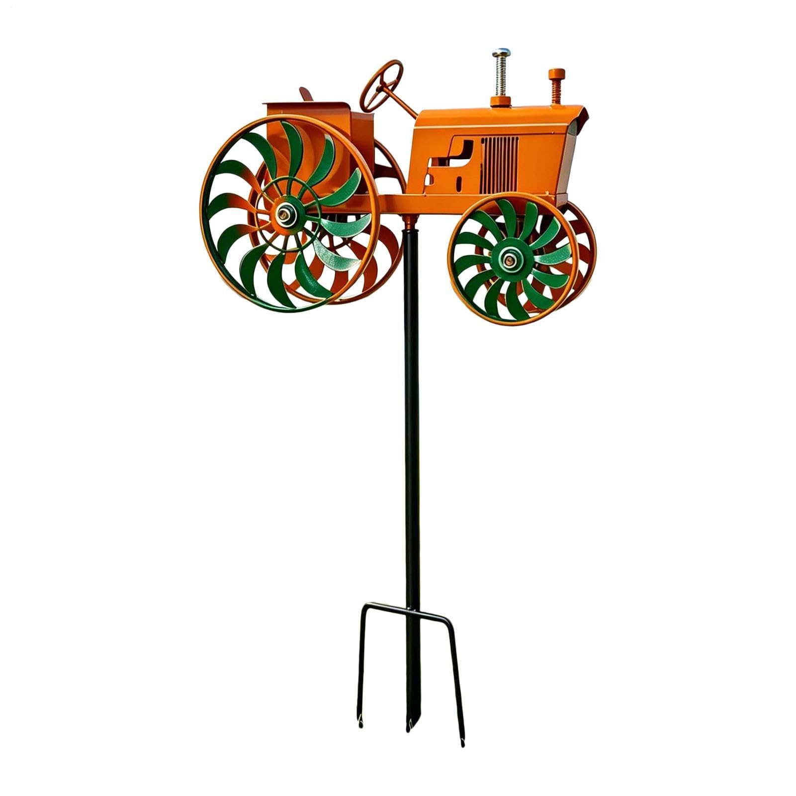 Décoration de jardin rétro avec ce grand moulin à vent tracteur pour pelouse et cour champêtre