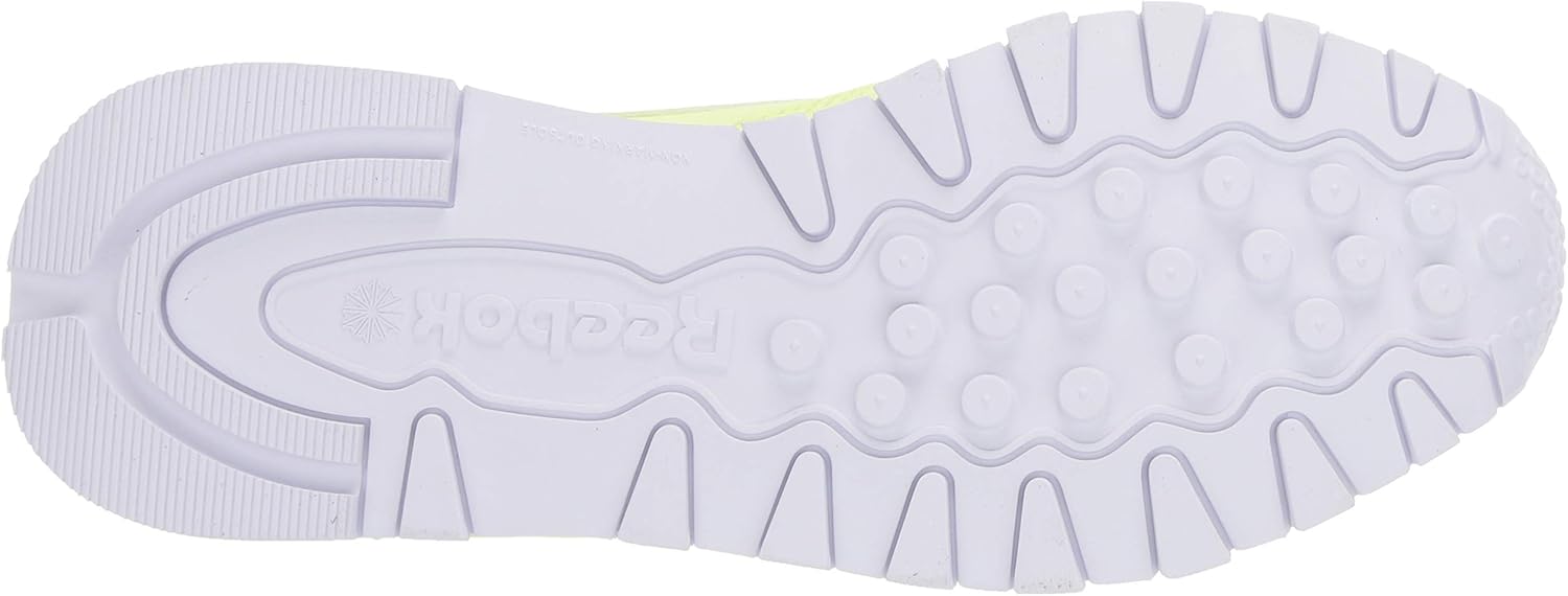 Reebok Men's CL Leather CTE Fashion Sneaker 5 Pantone/White