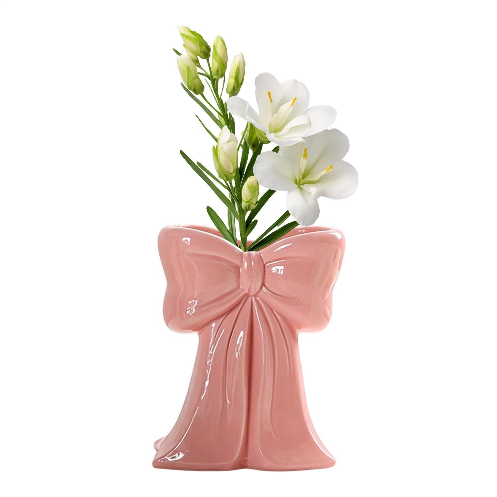 Jarrón de flores de lazo para decorar tu mesa de comedor