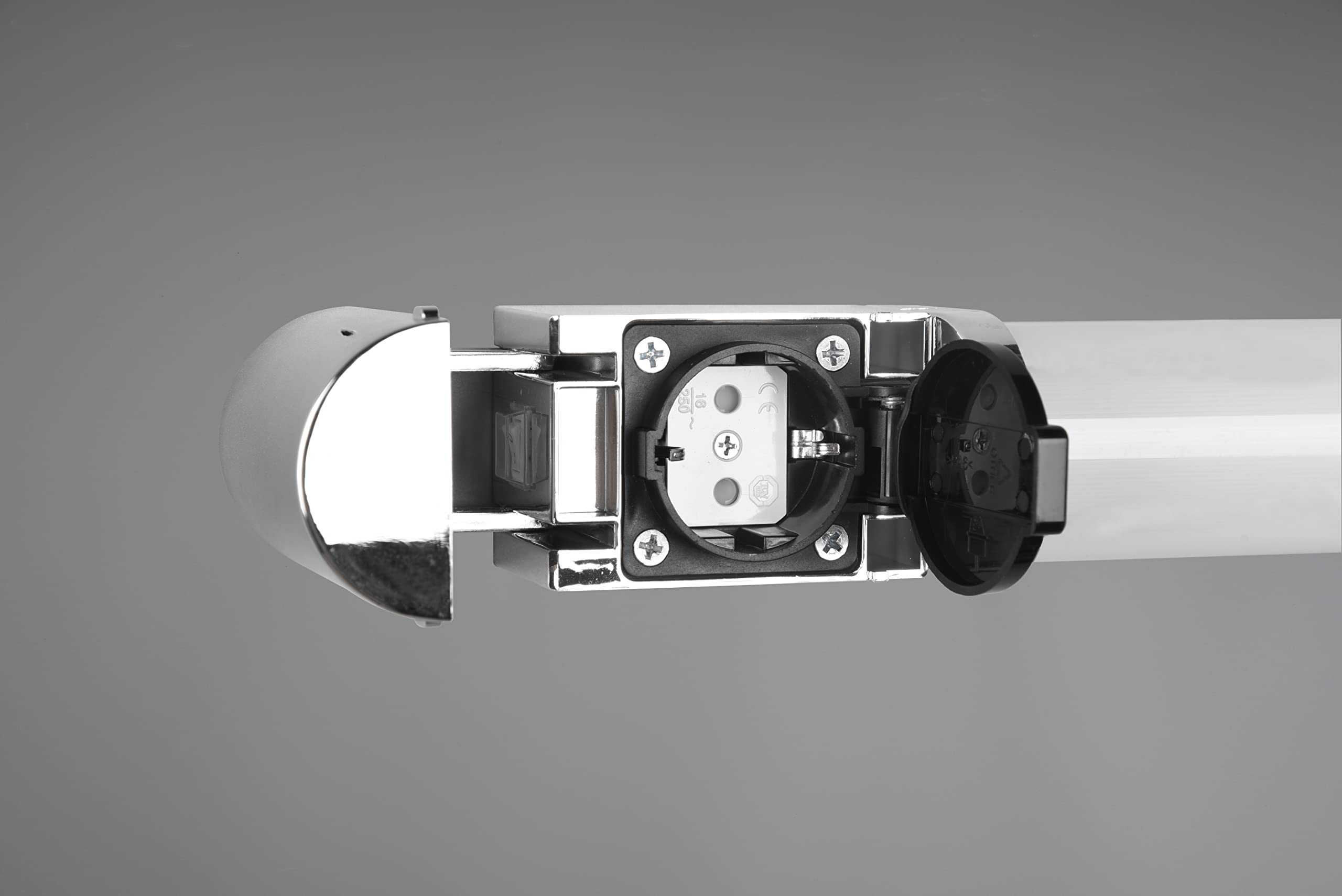 Trio Leuchten Lampada da parete a LED Piera 284074206, in plastica cromata, con LED da 8 Watt, interruttore, presa elettrica