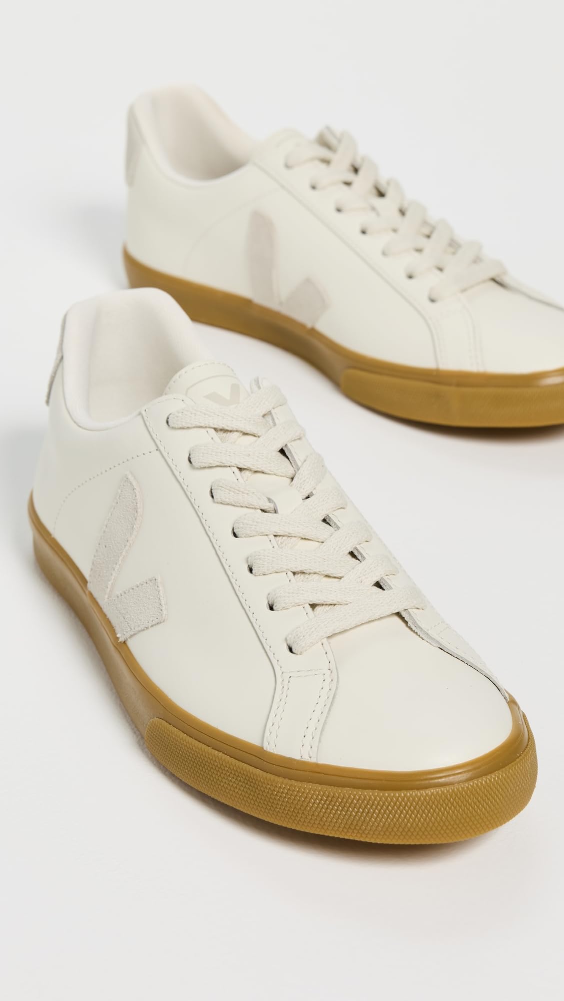 Veja Women's EsplarSneaker