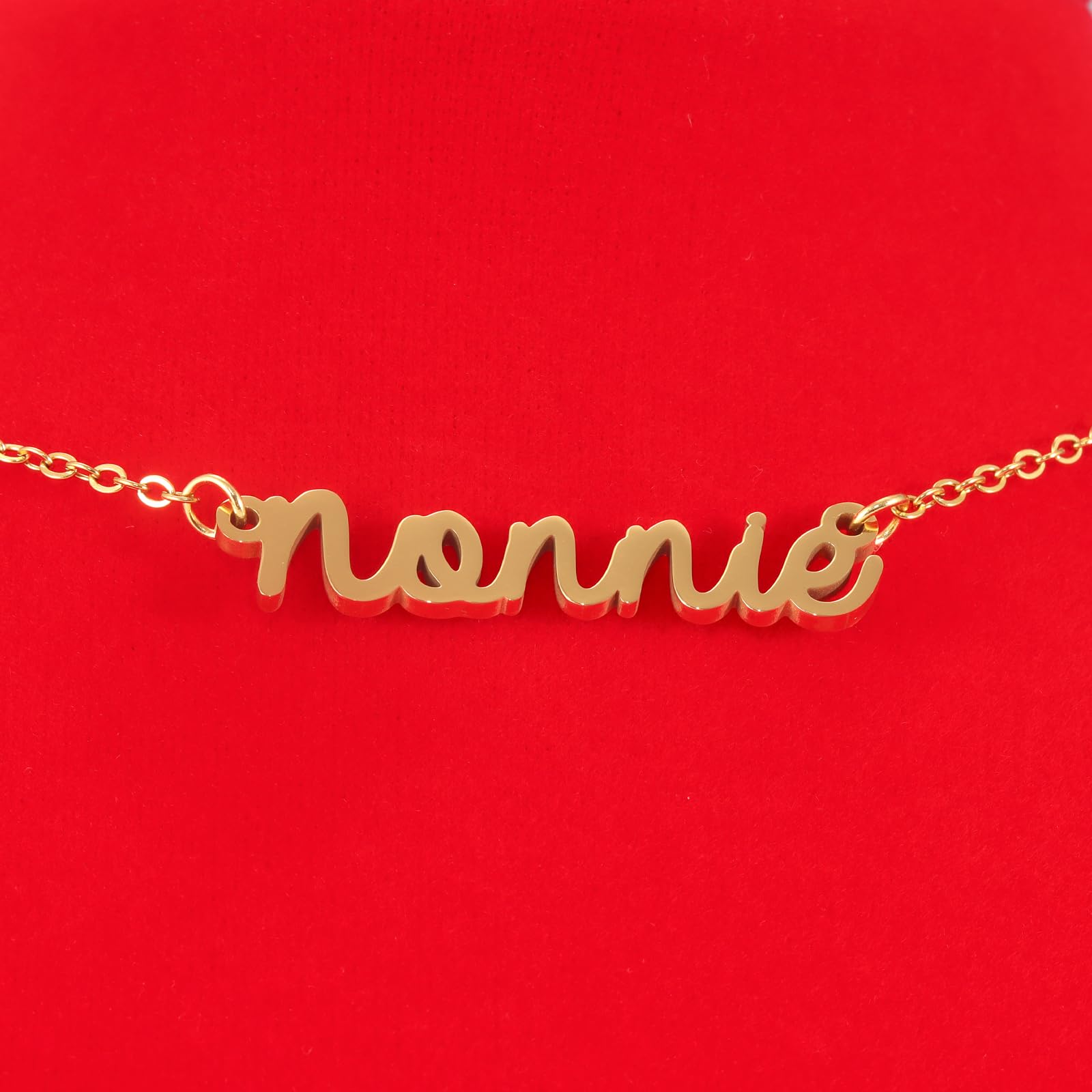 HUTIMY Nonnie Birthday Gifts for Grandma Women from Grandkids Items Personalized Best Nonnie Necklace