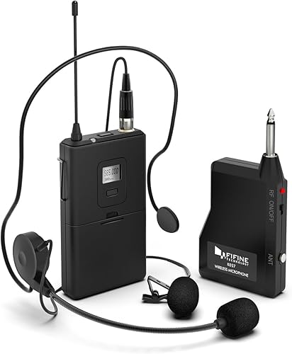 FIFINE K037B - Sistema de micrófono inalámbrico con auriculares y micrófonos de solapa Lavalier, transmisor y receptor de paquete de correa, ideal