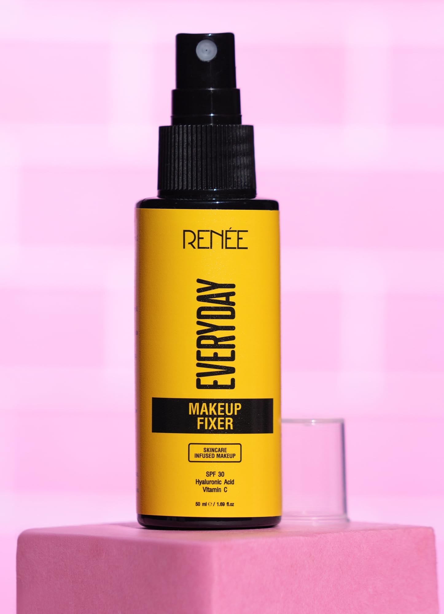 Everyday Makeup Fixer, Lightweight & Non-Greasy, Locks Makeup for a Lasting Dewy Finish, Hydrates & Refreshes, Enriched with Aloe, Hyaluronic Acid & Vitamin C & Spf 30, 50ml