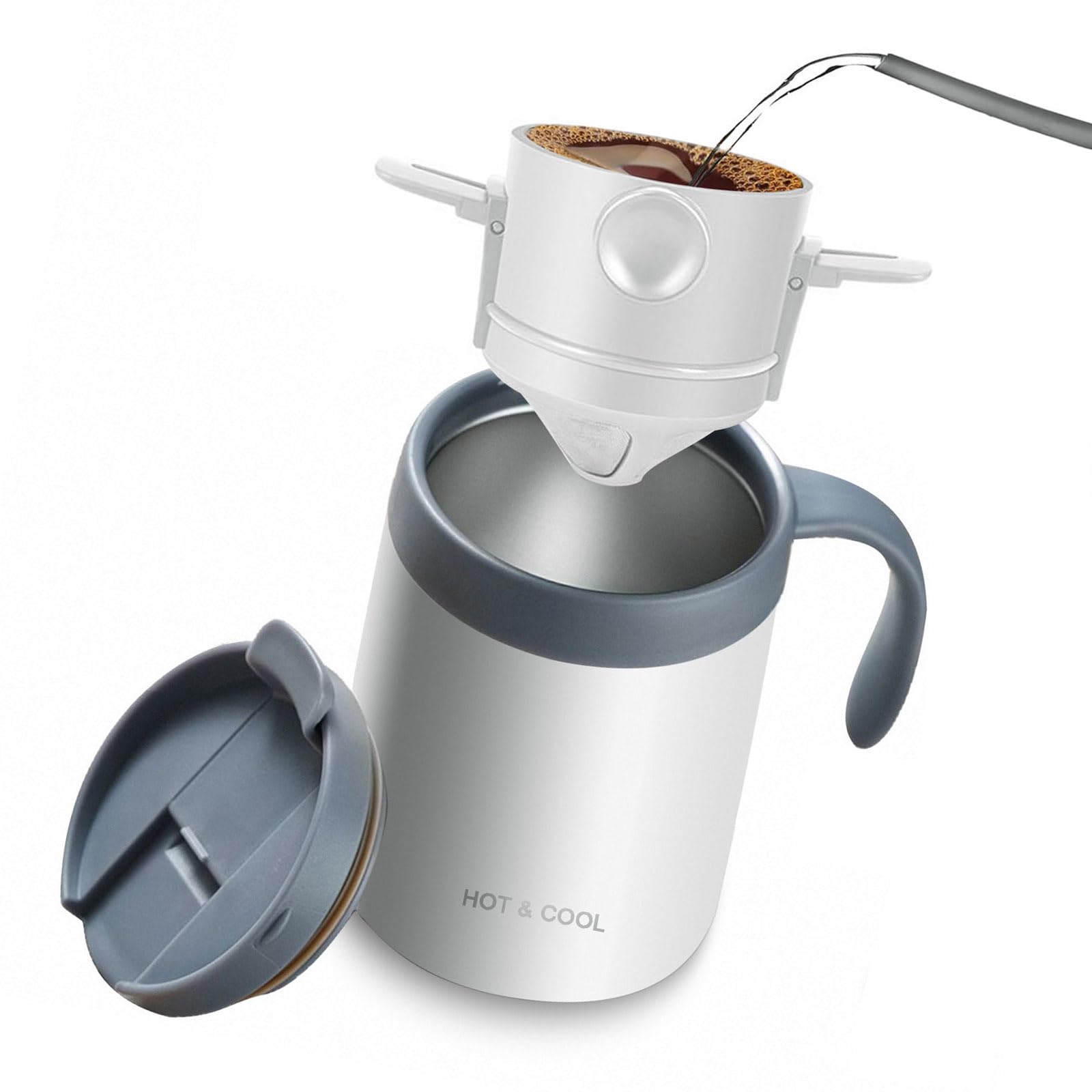 Goutteur de café fait main et gobelet isolé pour amateurs exigeants