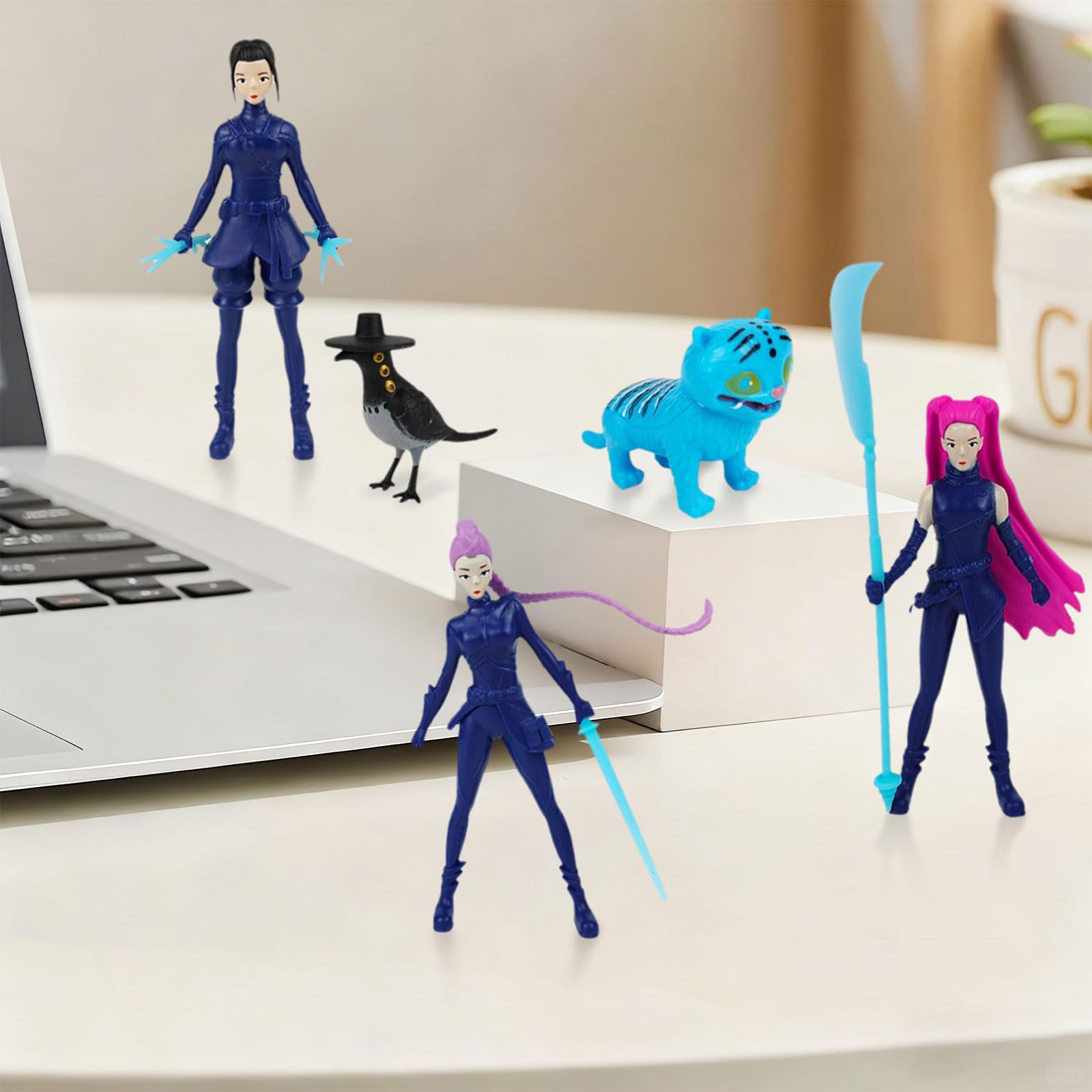 Figure Demoiche, Set di 5 Giocattoli Merchandising, Set di Modellini Anime Dolce Unico Divertente Giocattolo da Collezione per Fan di Hunte e Regali di Compleanno