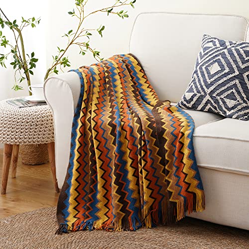 Couverture bohème tricot doux pour réchauffer votre canapé froid