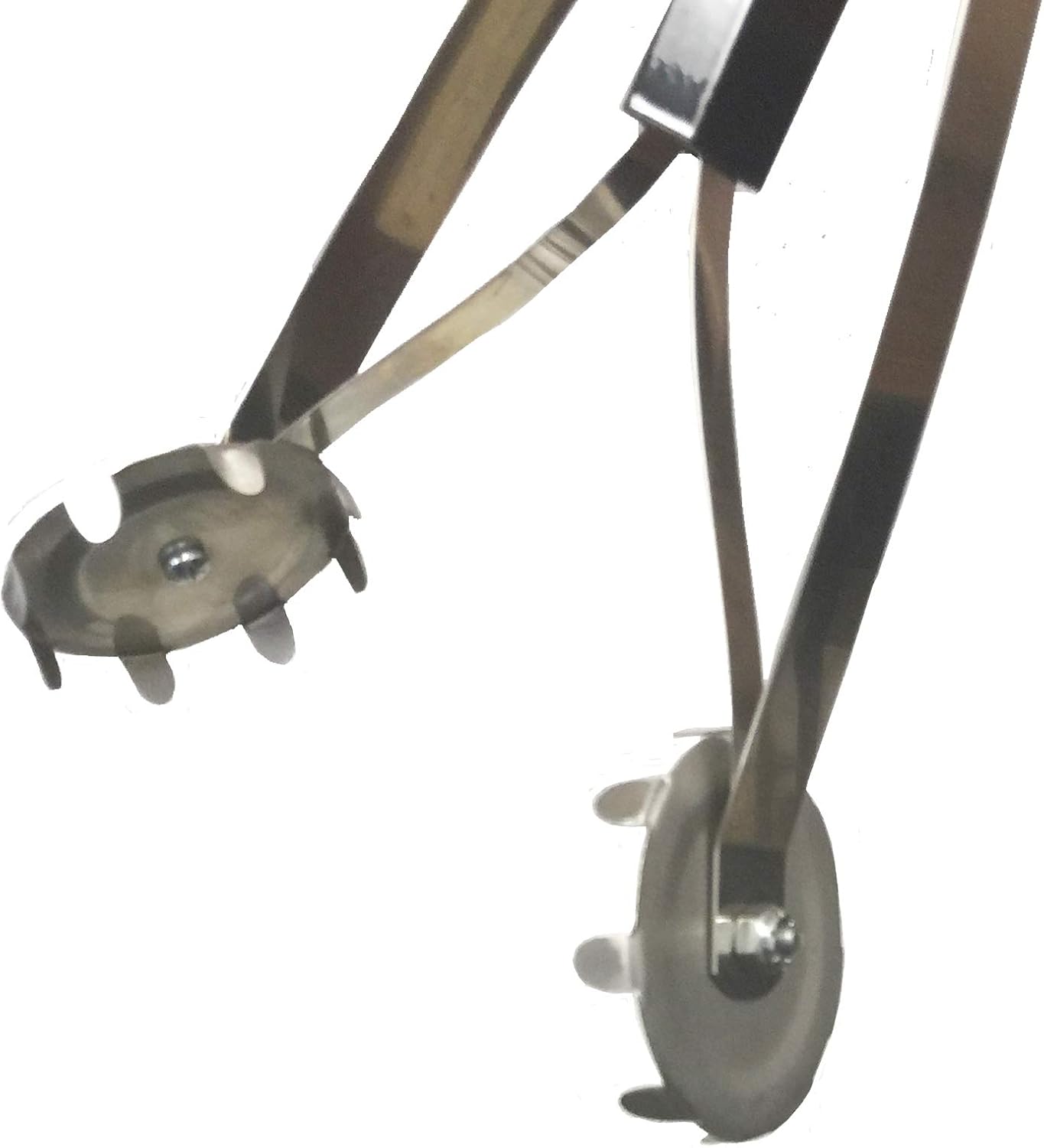 ArcMate EZ Reacher Outdoor Stainless Steel Poultry Picker Pick Up Tool, Features Metal Tooth Discs, 36 Inches (7490-00)