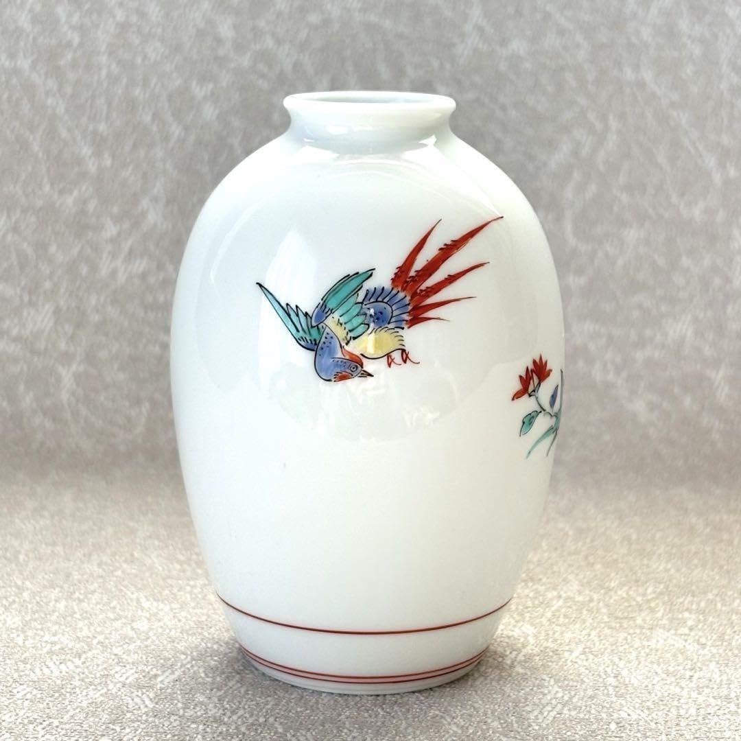 ⭕248 美品 十四代酒井田柿右衛門 菊鳥文花瓶 共箱10.7cm無傷/人間国宝 Amazon.co.jp: 人間国宝 十四代酒井田柿右衛門 菊鳥文様花瓶 有田焼