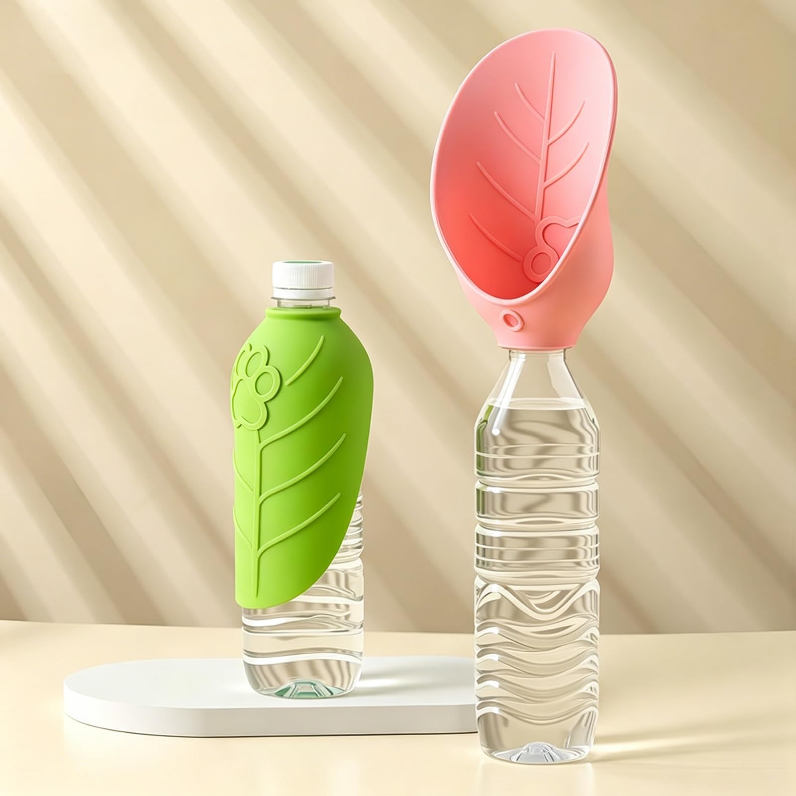 Silikon Trinkaufsatz Hunde Trinkflasche Hunde für Unterwegs Silikon Trinknapfaufsatz für herkömmliche Wasserflaschen Tragbare Hundetrinkflasche für unterwegs, Reisen und Spaziergänge (2pcs)