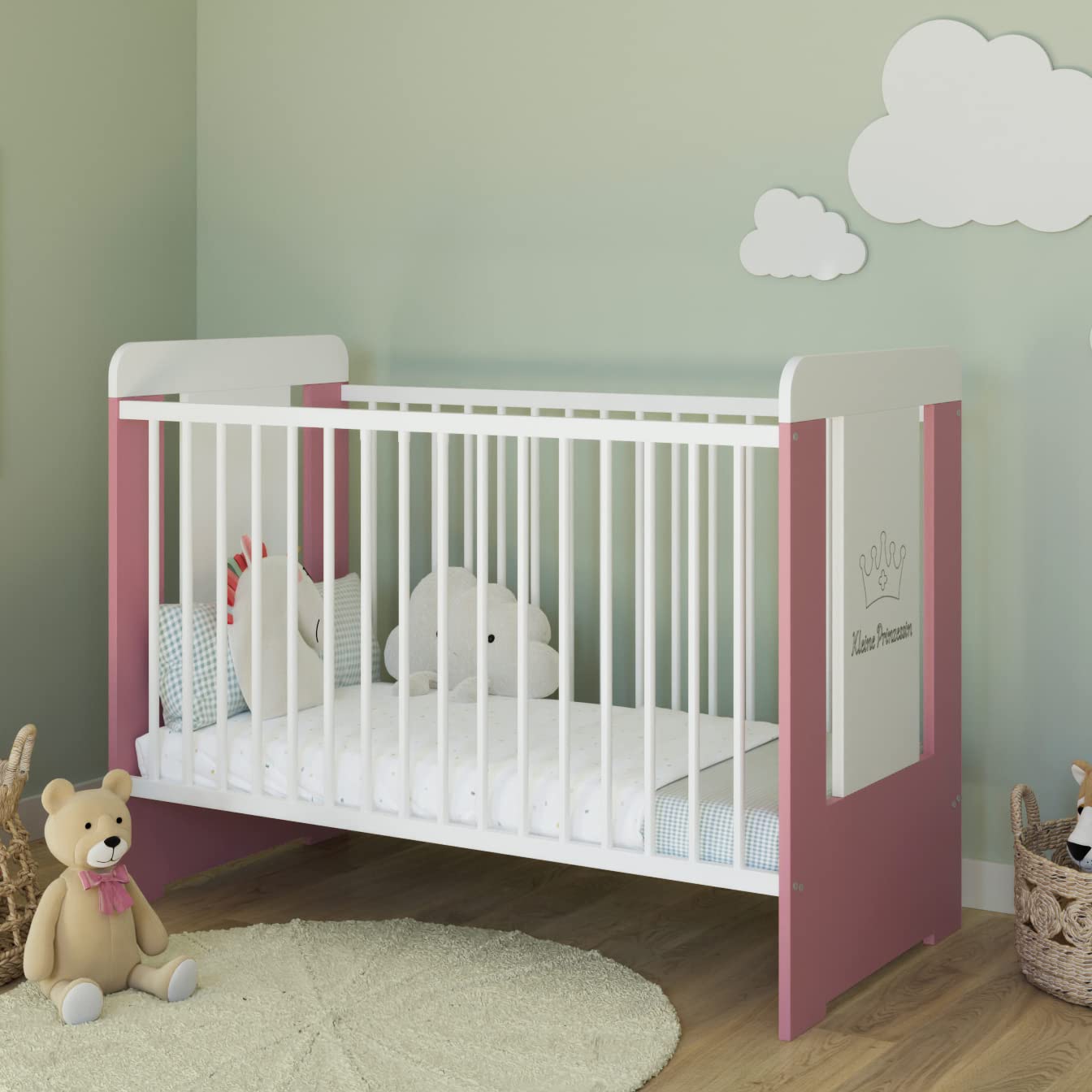 Kids Collective Babybett Gitterbett mit Kleine Prinzessin Gravur 60x120 höhenverstellbar | herausnehmbare Sprossen weiß pink Mädchen Made in Europe | von Geburt bis 3. Lebensjahr