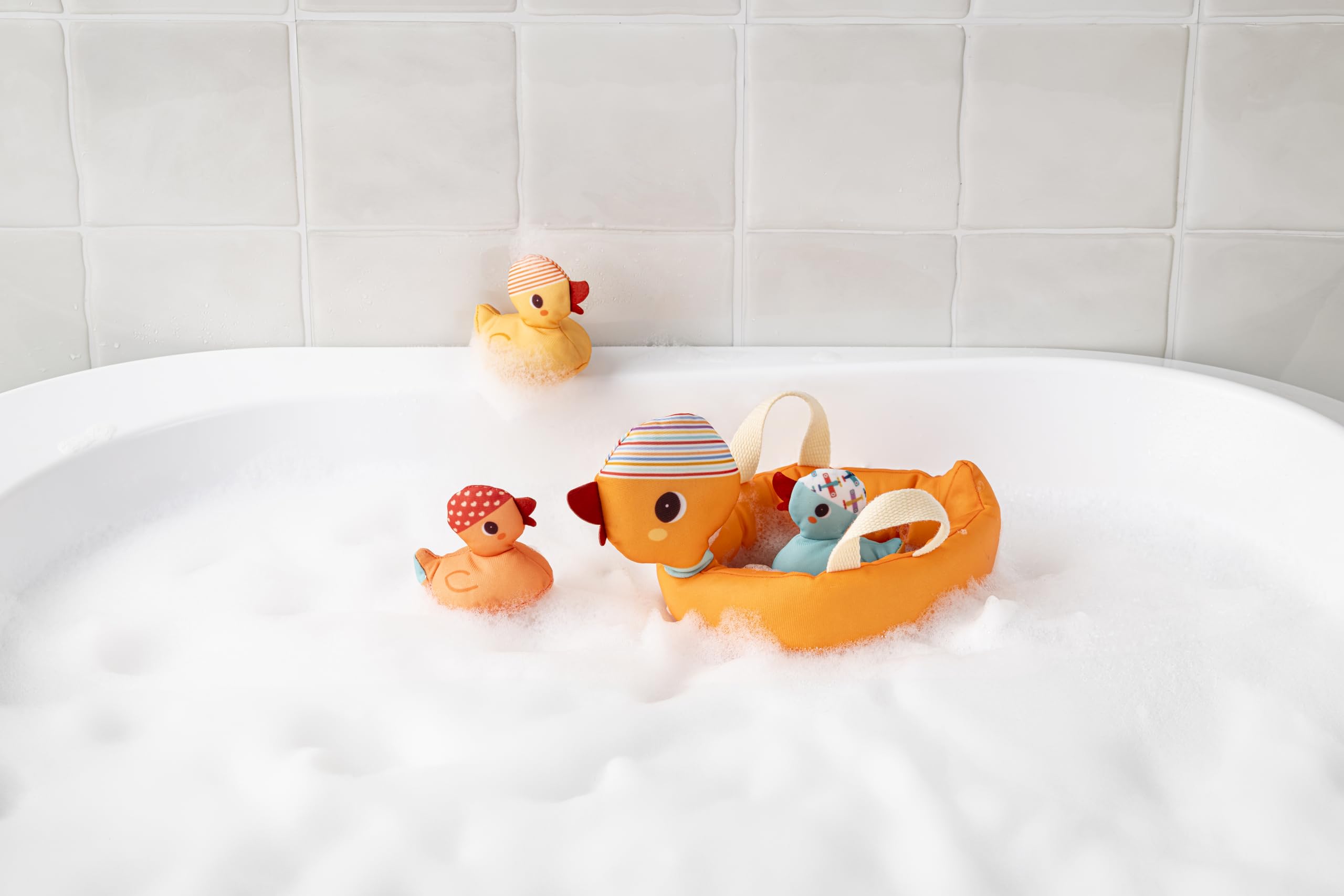 Lilliputiens, 4 Bath Ducks, including 3 Magnetic Ducklings, 4 Pieces, Developmental & Educational Fabric Bath Toy, Yellow - Image 4