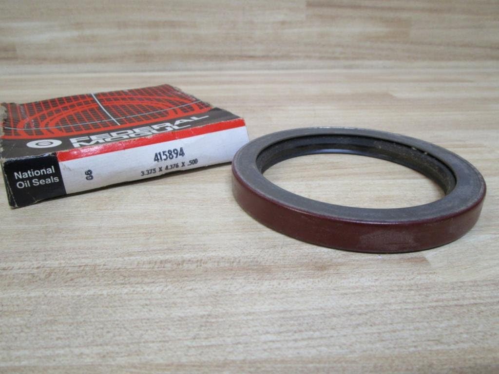 National 415449 Oil Seal Automotive
