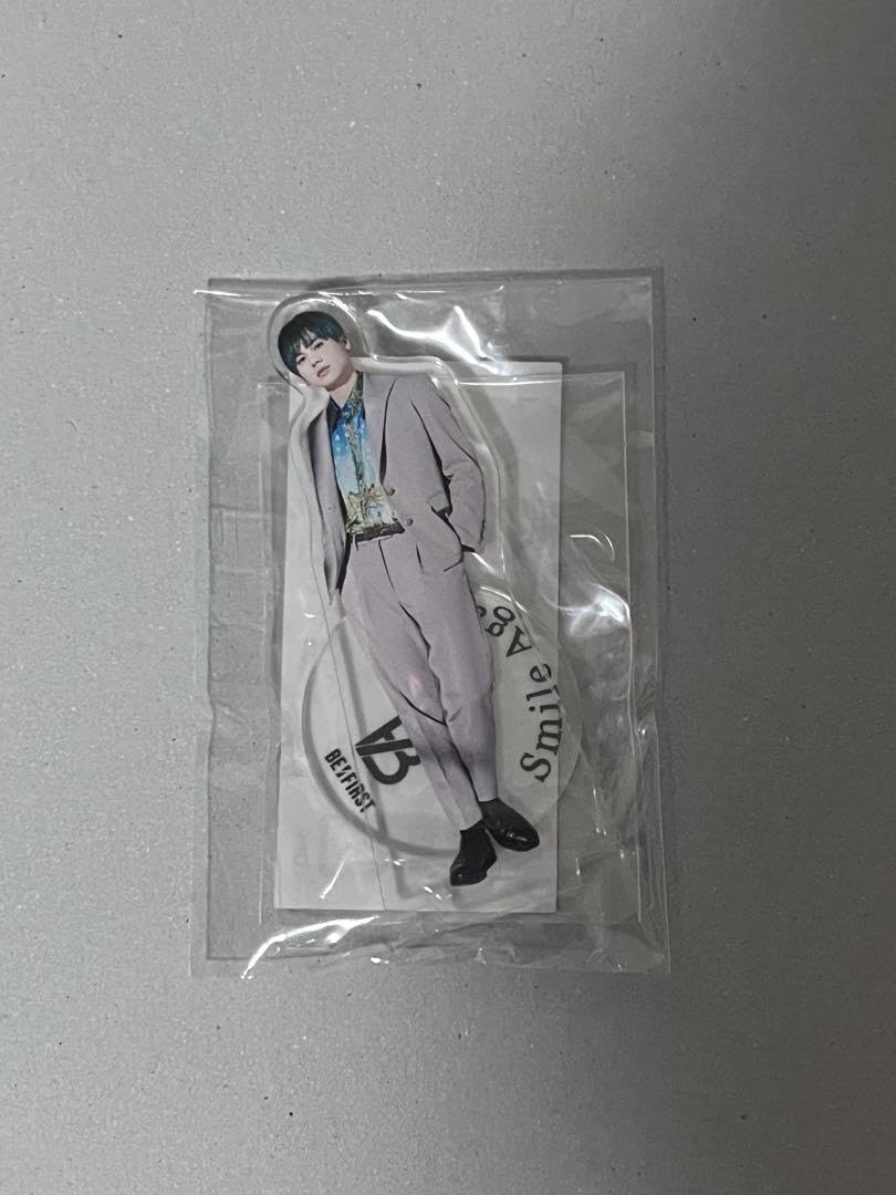 Amazon.co.jp: BE FIRST マナト Smile Again アクスタ : おもちゃ
