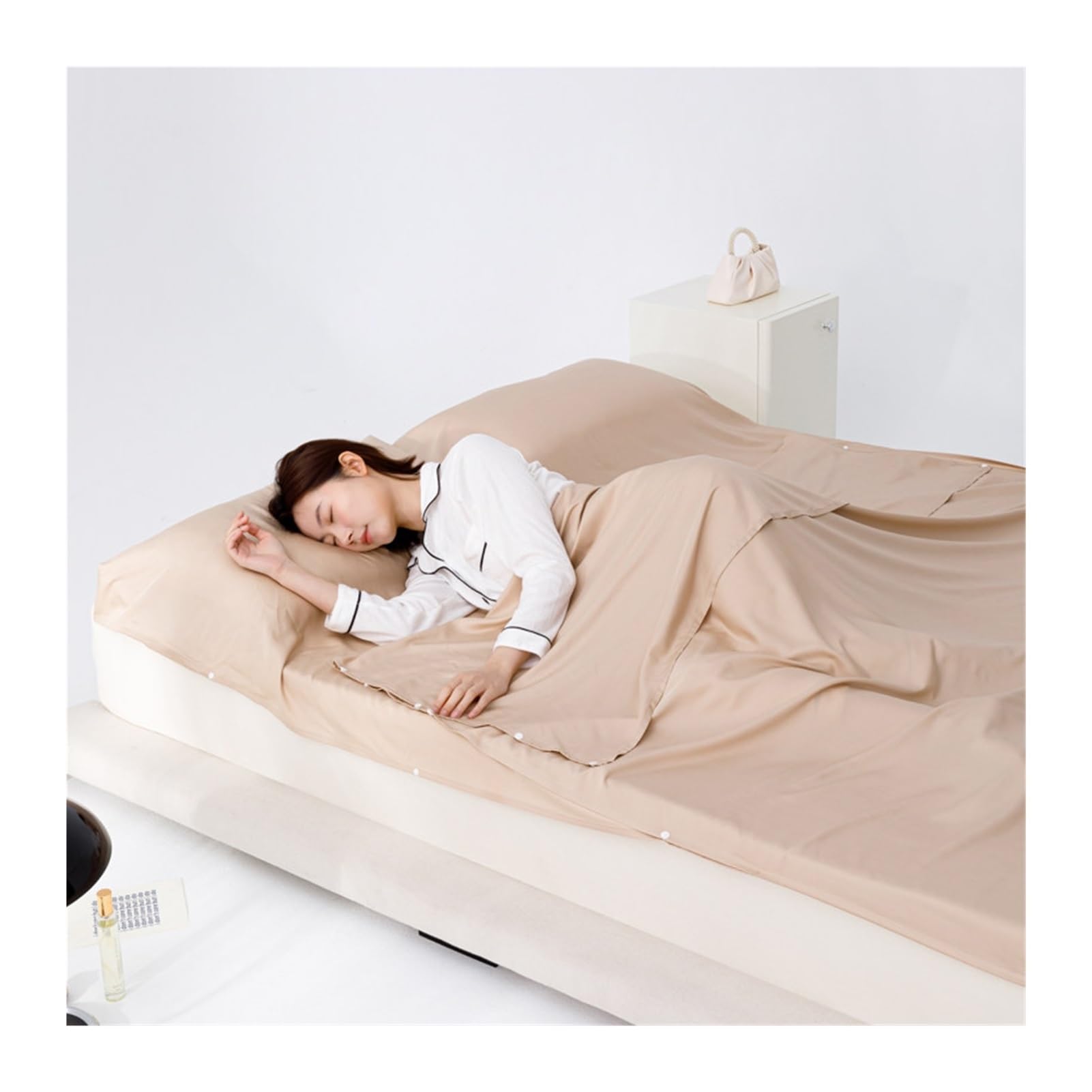 GBHMJU Ultralight Washable Sleeping Bag Liner Single Double Tencel Cooling Lightweight Adult Sleep Sack Travel Sheets for Backpacking Hotel Camping Hostels(Camel,80x210cm-31x82)