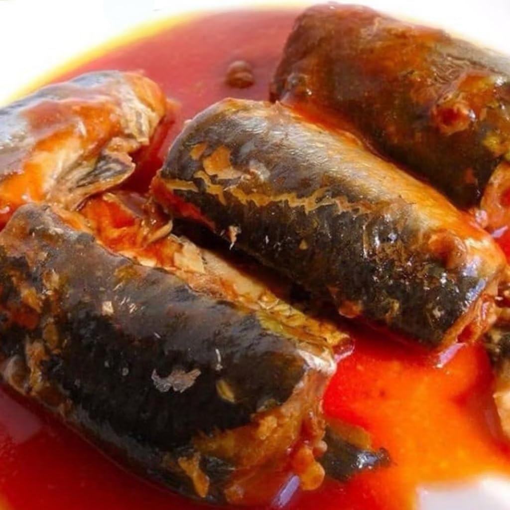 Cá Chiên Sốt Chua Cay Roza Thai Fried Mackerel with Chilli, Spicy Canned Fish, 4-Pack Saving Pack, Product of Thailand, 150g x 4 Cans