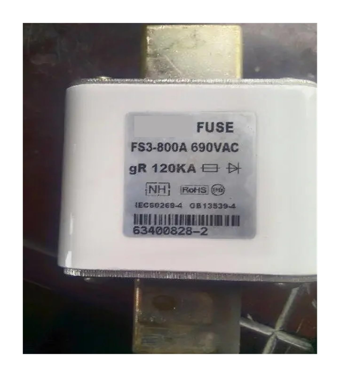 YMUGUEGH Fuses FS3 800A 690V