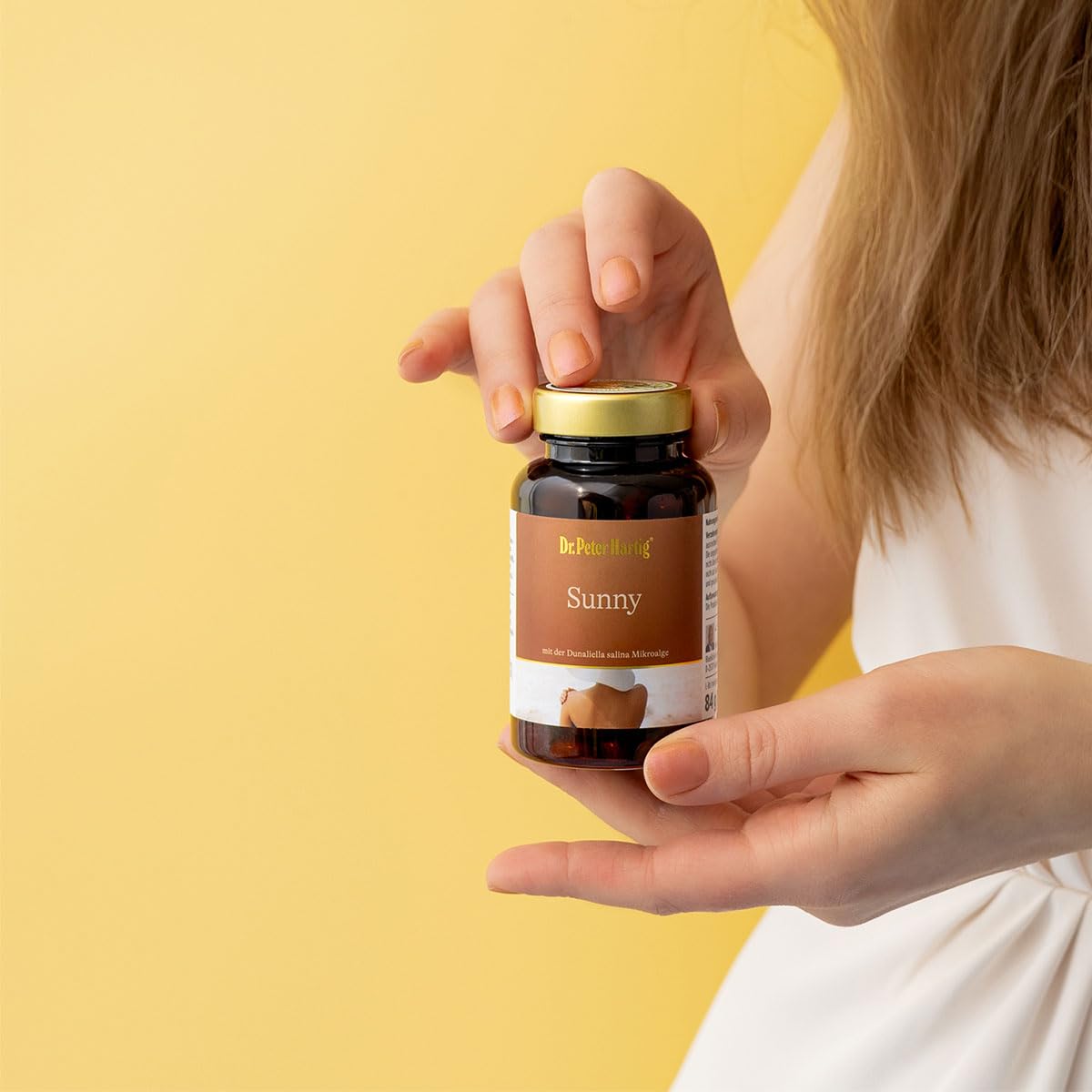 Dr. Peter Hartig Sunny – Natürliche Bräune & Hautpflege mit Karottensamenöl, Carotinoiden, Vitamin A und Folsäure – 200 Kapseln für Strahlende Haut, ohne Selbstbräuner, 100-Tage-Vorrat