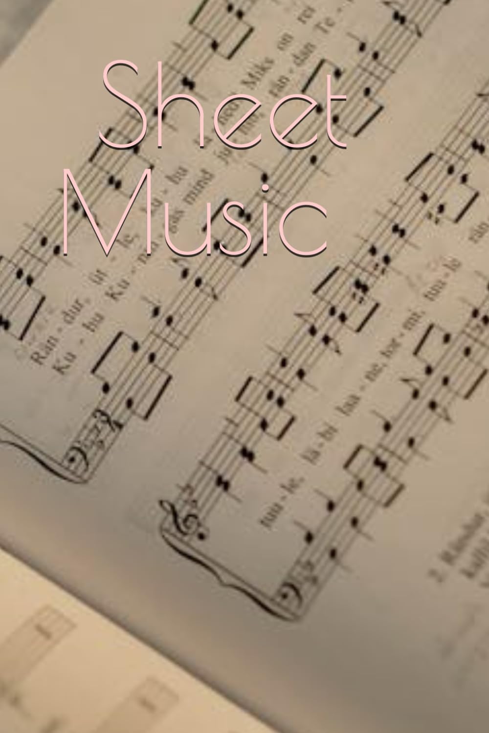 Partition musicale en carnet avec portées nettes pour l'écriture de mélodies