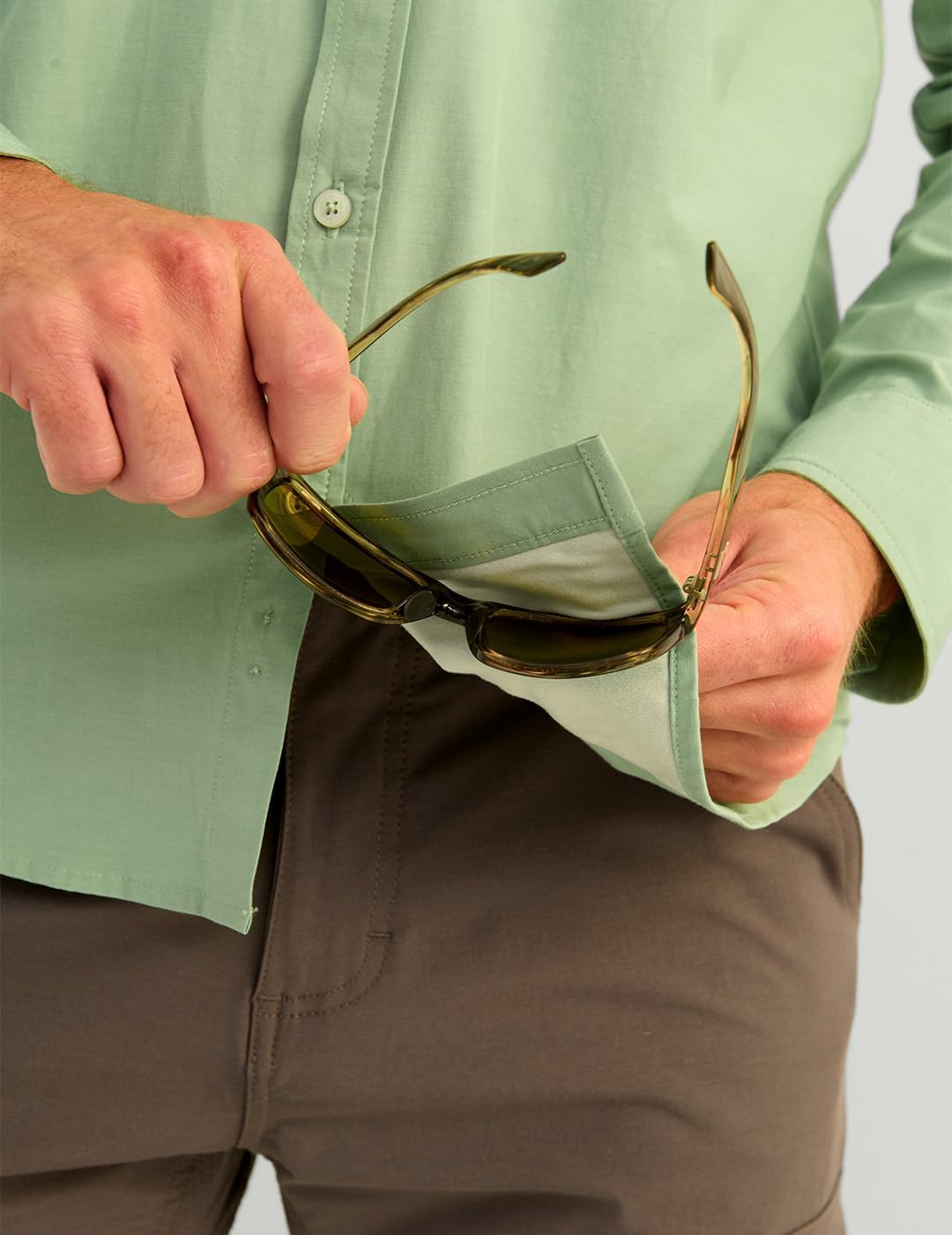 HUK Mens Next Level Solid Long Sleeve Fishing Button Down Shirt for Men