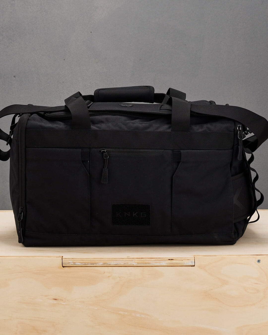 KNKG CORE Duffel Medium 35L - Gym Bag with Lifting Belt Attachment - Durable 500D Nylon, YKK Zippers - Black
