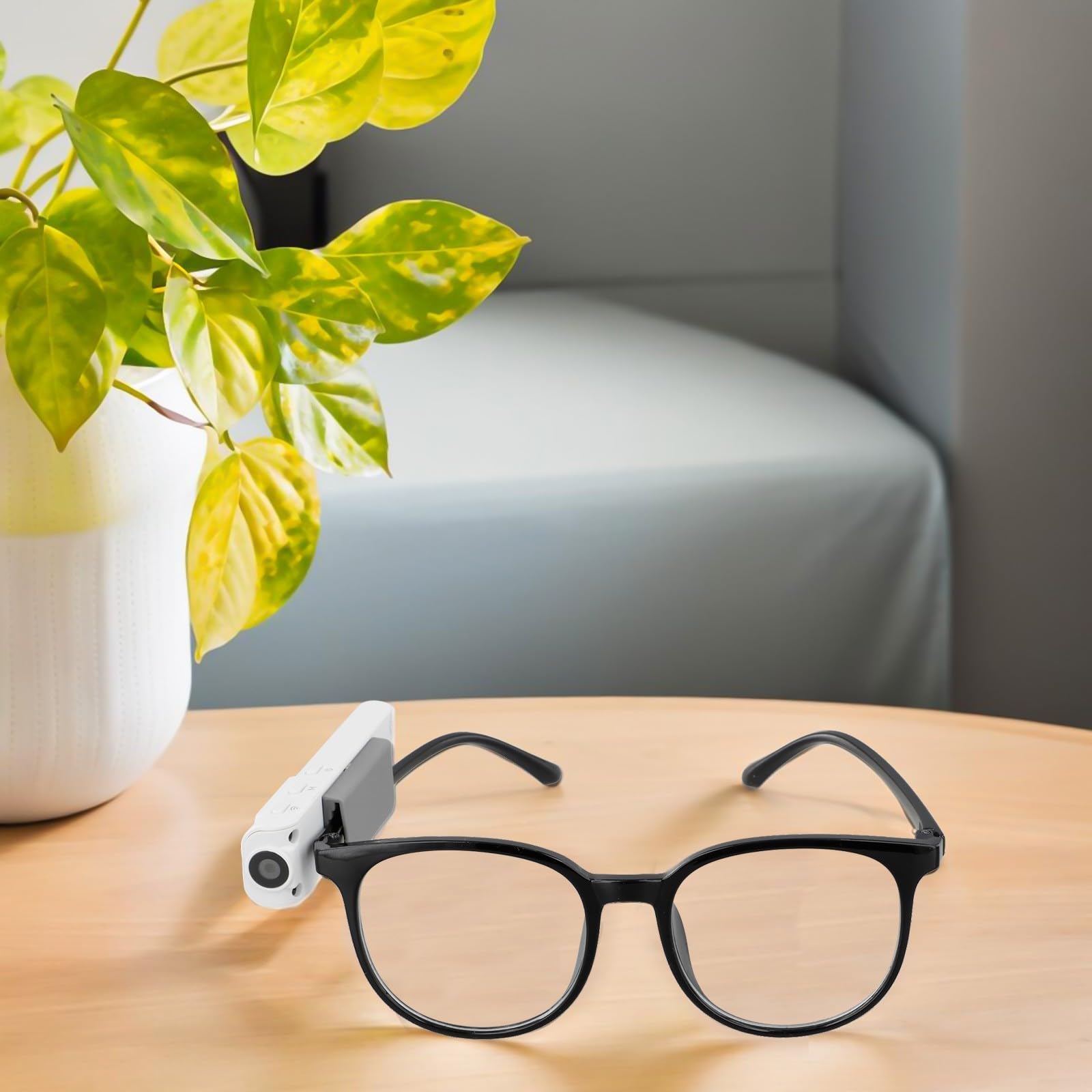 Occhiali indossabili con videocamera 2K con grandangolo a 110°, registrazione in loop, batteria da 250 mAh, design compatto per sport all'aria aperta e viaggi (bianco)