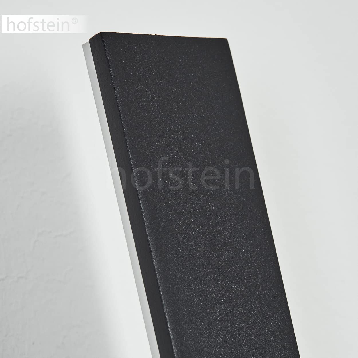 HOFSTEIN LED Wandleuchte Meels, moderne Wandlampe aus Metall/Kunststoff in Schwarz/Weiß, 480 Lumen, 3000 Kelvin, 6 Watt, Wandspot mit An-/Ausschalter und Lichteffekt, Wohnzimmer, Esszimmer, Flur