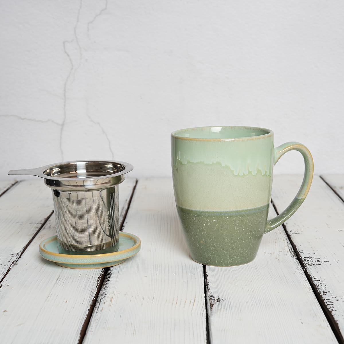 Bosmarlin Tasse à thé en céramique avec infuseur et couvercle, 4 couleurs au choix, passe au micro-ondes et au lave-vaisselle, tasse à thé avec passoire, glaçage réactif (vert)