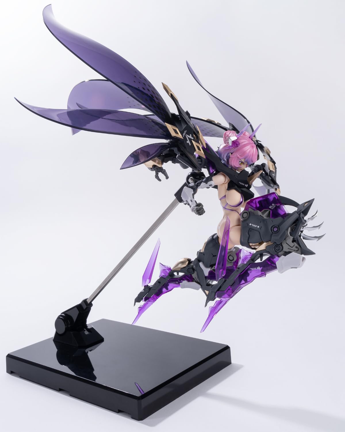 Pipigirl 1:10 Mech Action Figures, Starflower Black IRIS, Mecha Musume, Height 7.87 inch Collectible Mecha Action Figures Kits