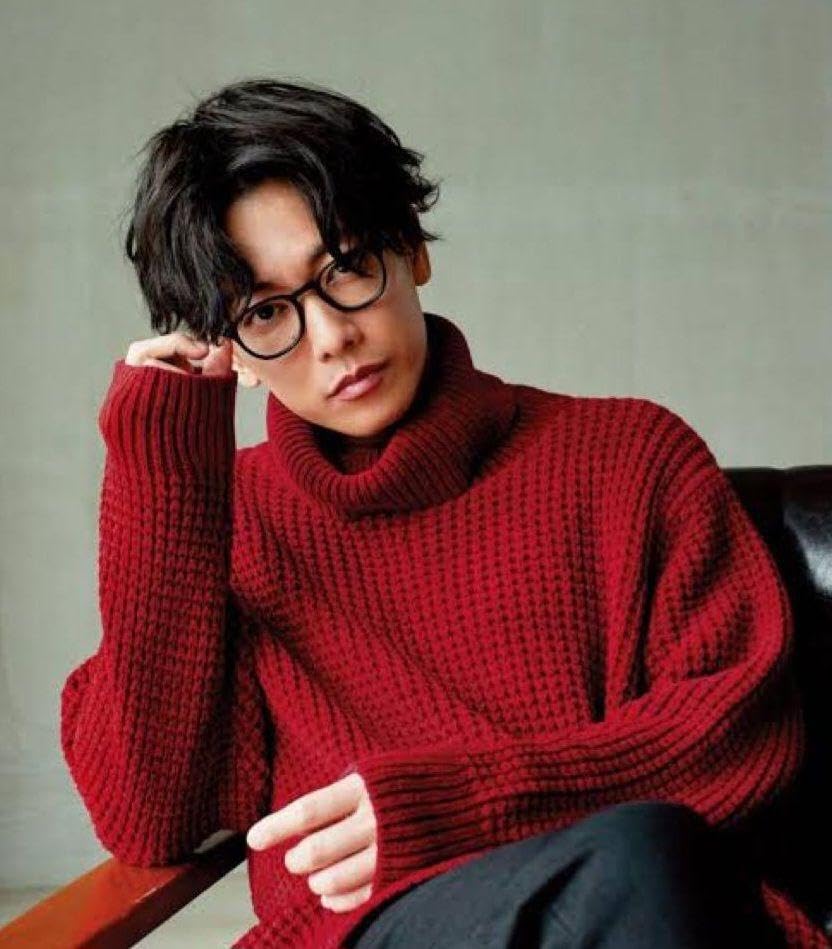 Amazon.co.jp: 佐藤健 ABYTS タ﹣トルネックワッフルニット 2（M 