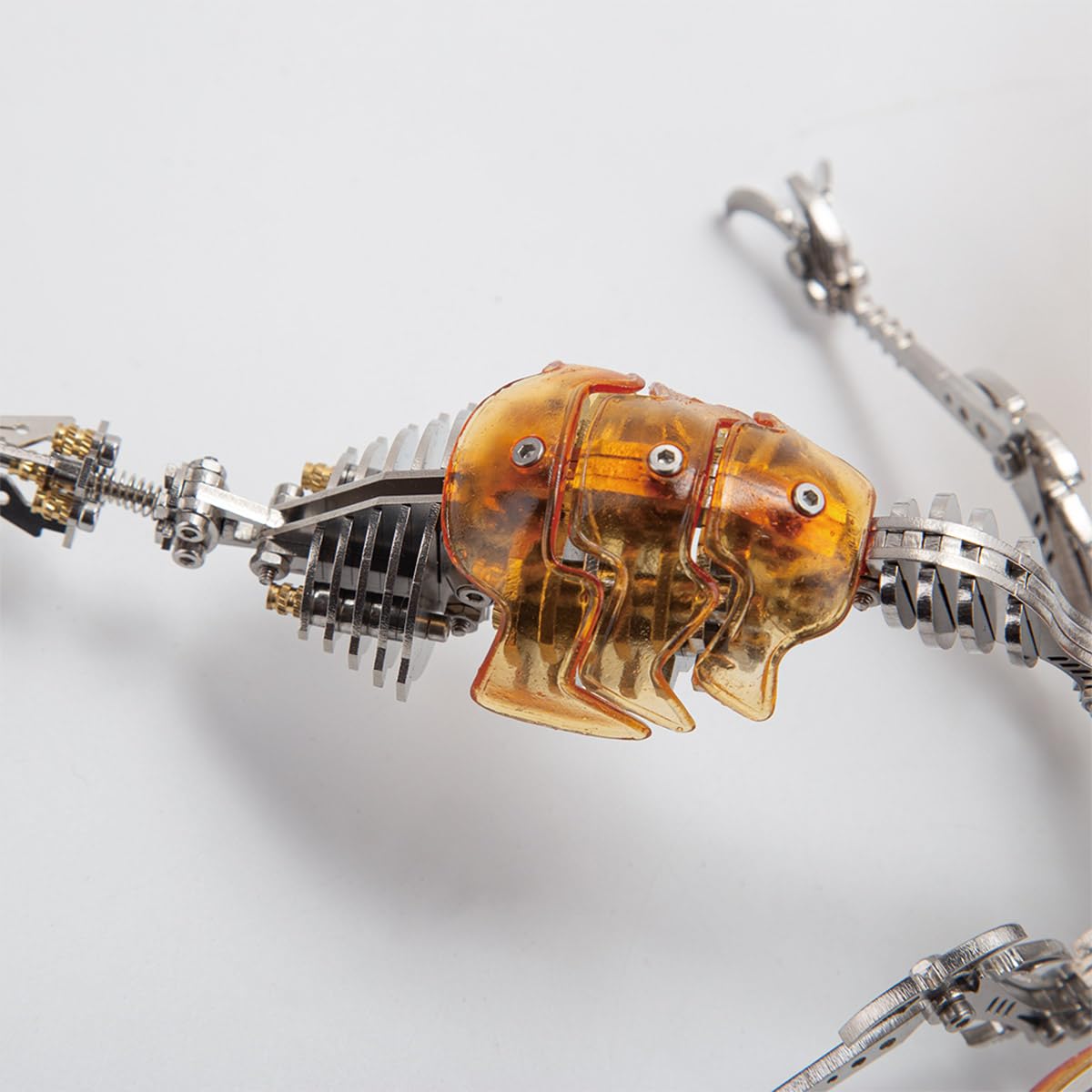 3D Metall Bausatz Mechanische Wespe mit LED-Beleuchtung, DIY Steampunk Insektenmodell, Geschenk für Modellbau-Hobbyisten (420+ Teile)