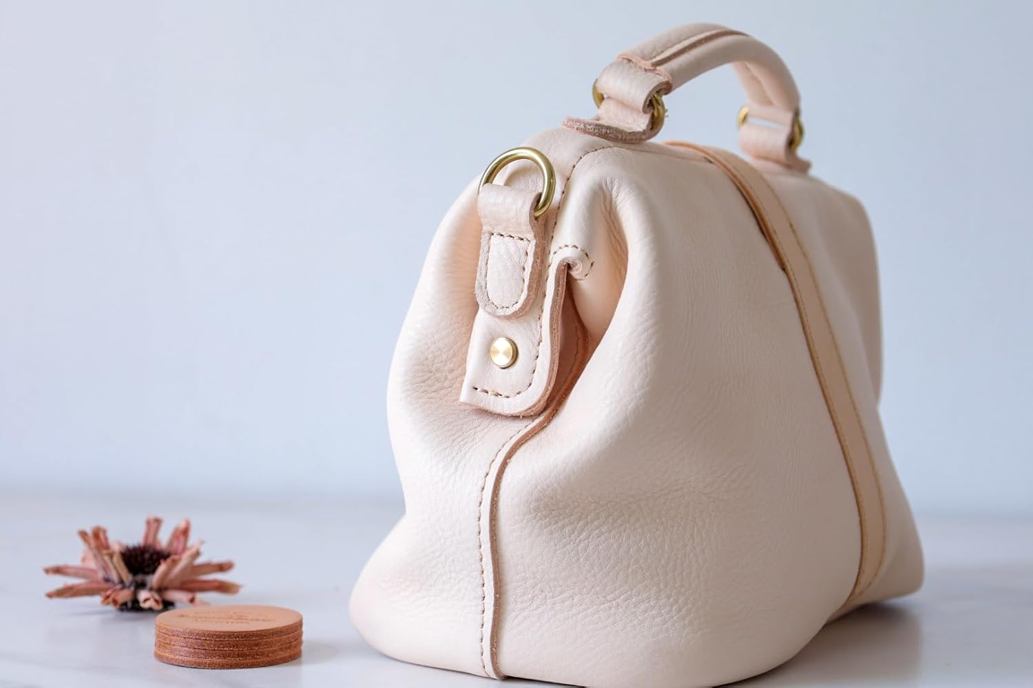 Soft Leather Doctors Bag- Doctor Style Bag, Leather Purse, Off Shoulder Bag, Every Day Carry large - Image 5