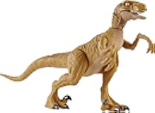 Jurassic World Velociraptor - Claw Slash Savage Strike Dinosaur Action Figure, Smaller Size, Attack Move Iconic to Species, Movable Arms & Legs, Great Gift for Ages 4 Years Old & Up