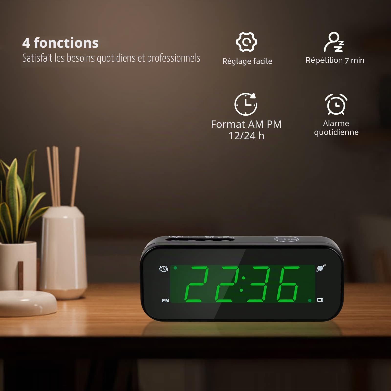 Petite Horloge numérique à Piles - Horloge de Bureau LED - Fonctionne avec Piles Uniquement - Réveil avec Snooze - Réglage Facile pour Chambre à Coucher, étagère, Voyage