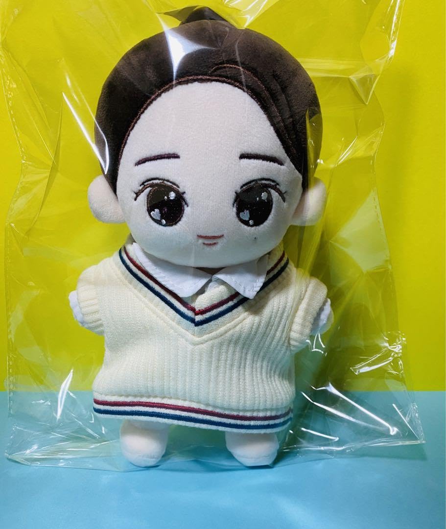 Amazon.co.jp: IU 20cm マスタニム 服セット イジウン 아이유 이지은 