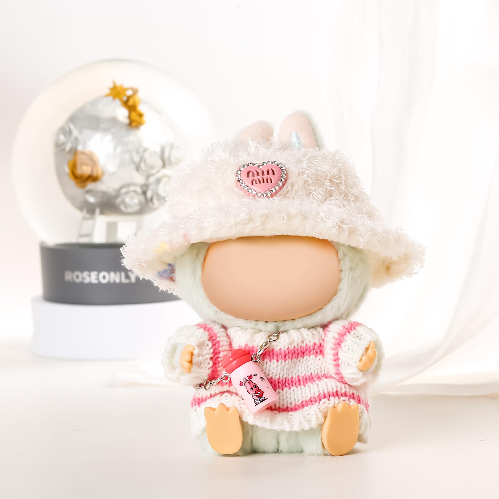 Chritice 3 Stück Puppenkleidungs Set für Puppe,Kompatibel mit Labubu,Rosa Pullover,Hut & Wasserflasche,Vinyl Plüschtier Rosa Outfit Accessoires Puppenzubehör für Puppen - 4