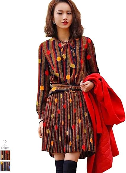 Amazon Co Jp Steven Petrucciキッチュ で 可愛い タッキー コーデ ワンピース レディース プリーツ スカート ワンピ 襟 リボン 赤 レッド 紺 ネイビー ブルー Tacky スタイル 大人 レトロ かわいい おしゃれ S M L 小さい 大きい サイズ