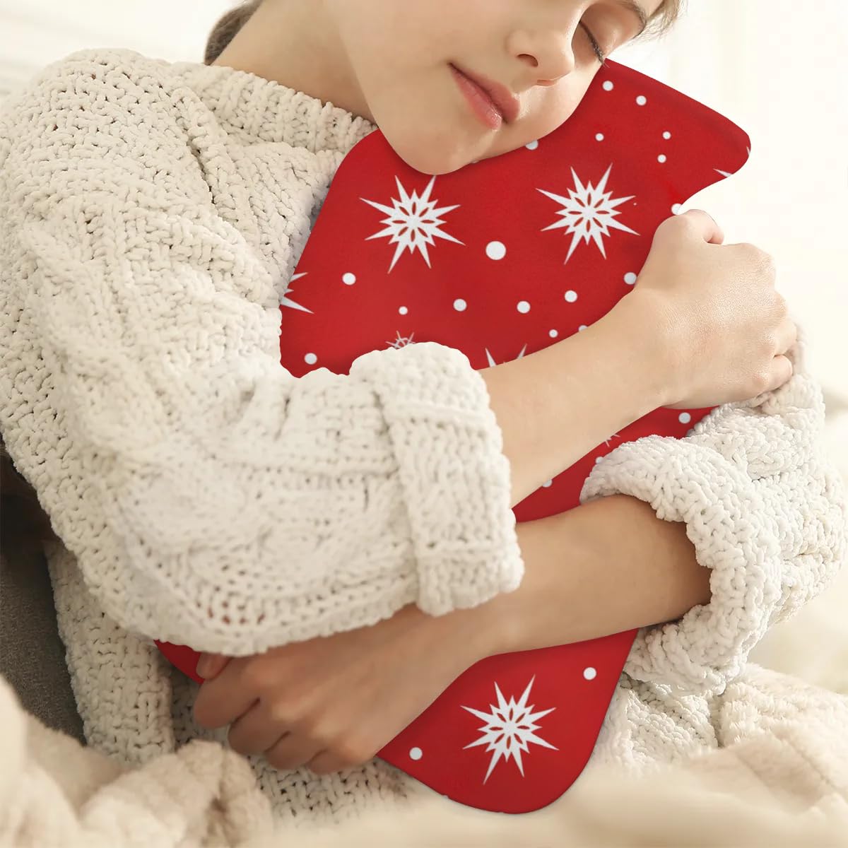 Hot Water Bottle with Soft Cover,2L Christmas Snowflakes Hot Water Bag for Hot and Cold Compress, Hand Feet Warmer, Glitter Snowflakes Rubber Hot or Cold Water Bottle Halloween Christmas Decorations