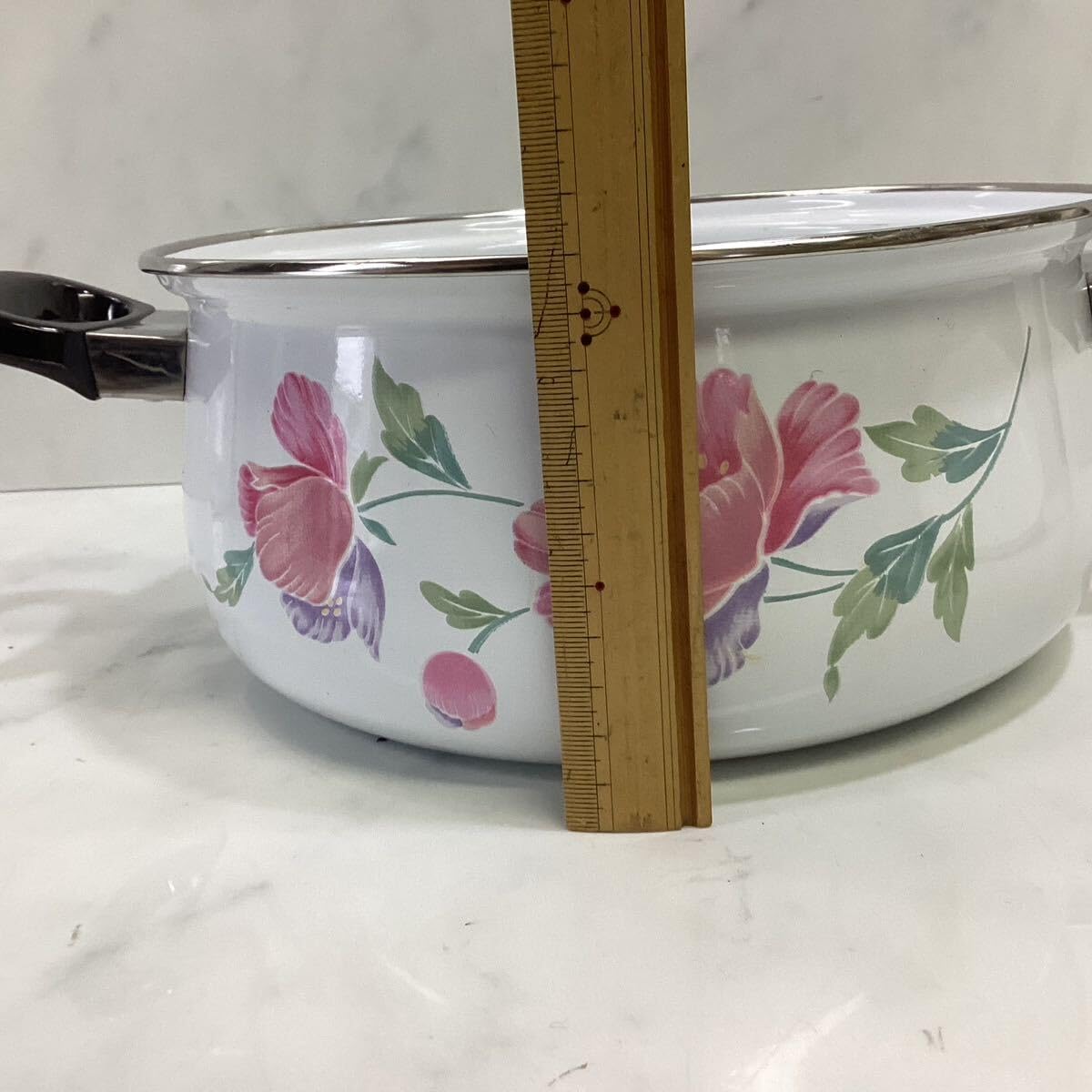超激レア❗️廃盤品❗未使用品❗旧イマン ダイアナローズ ホーロー 両手鍋 Amazon.co.jp: ホーロー鍋 DAI KYOWA 花柄 レトロ 両手鍋 24