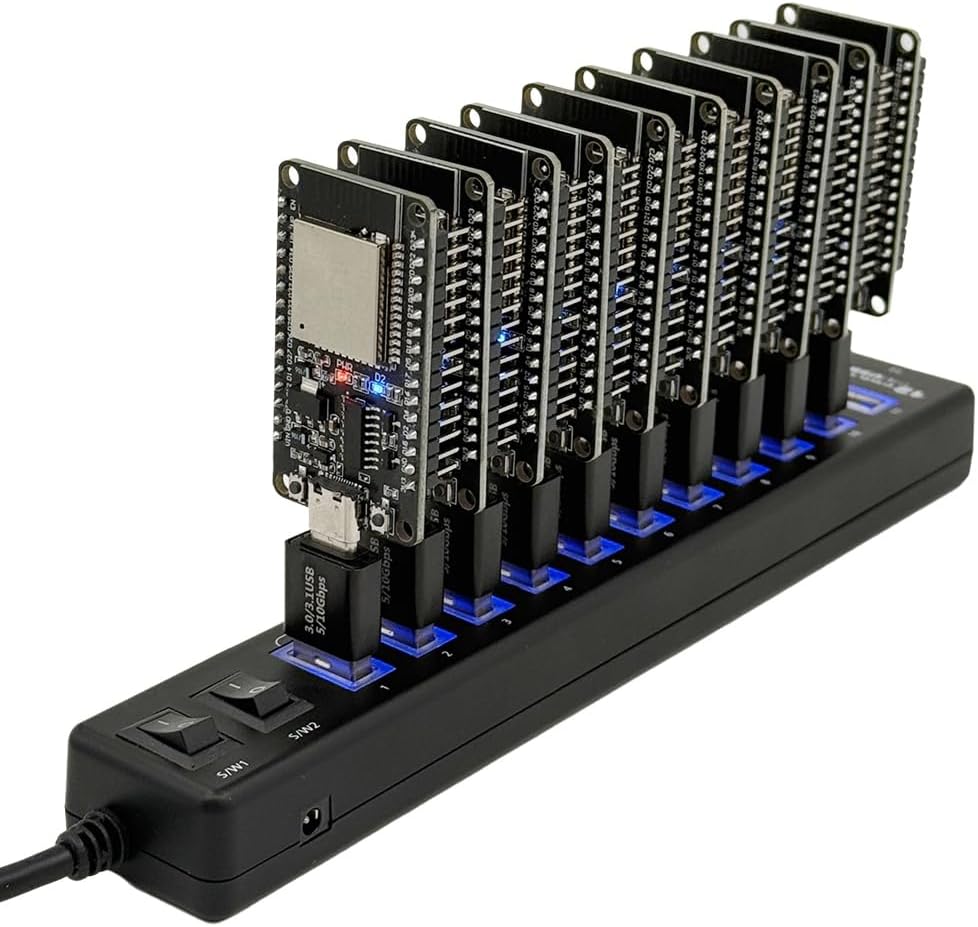 伊勢 神楽窯 奥田康博 呉須 魚柄 赤絵 角皿 奥田康博 神楽窯 角皿 奥田 伊勢 神楽窯 奥田康博 呉須 魚柄 赤絵 角皿 奥田康博 神楽窯 角皿 奥田