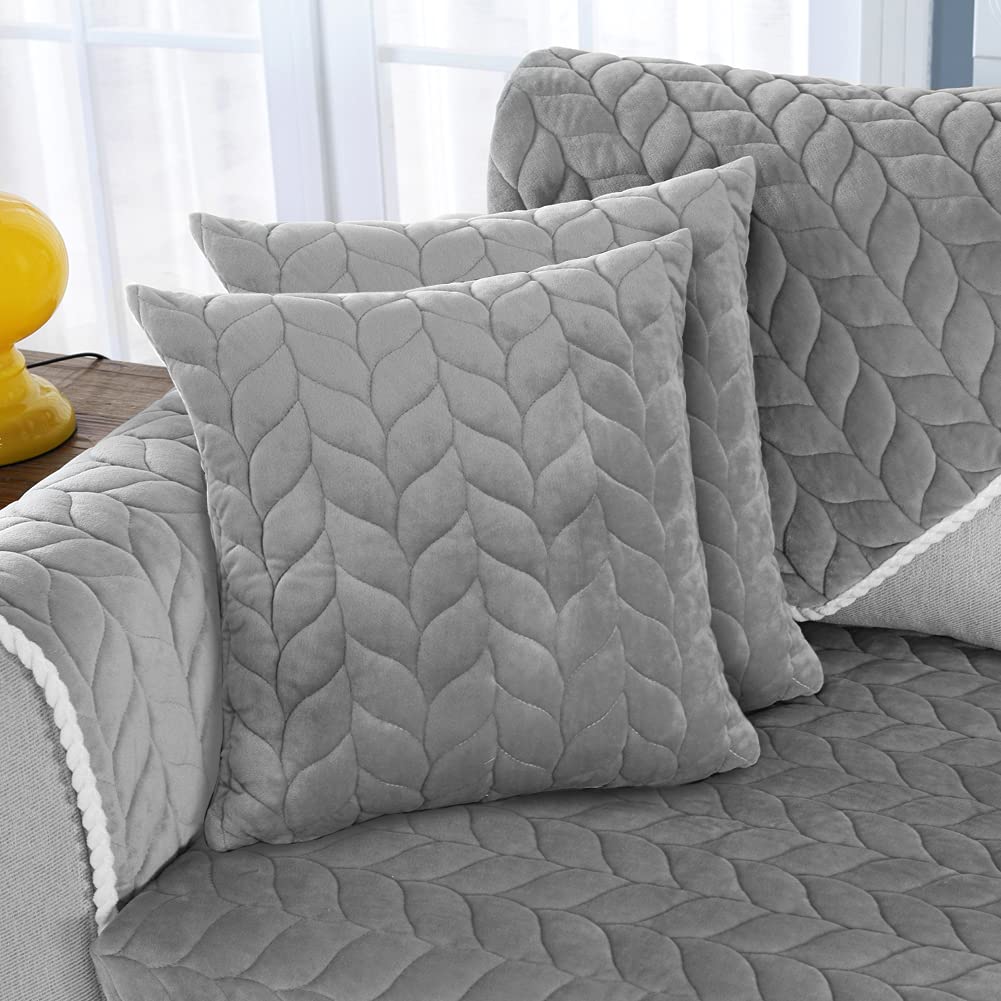 JeogYong Pack of 2 Thick Plush Throw Pillow Covers, Crystal Velvet Decorative Square Throw Pillow Covers Set, Modern Throw Pillow Case Cushion Pillowcases for Sofa Bedroom Car 18 x 18 Inch 45 x 45 cm