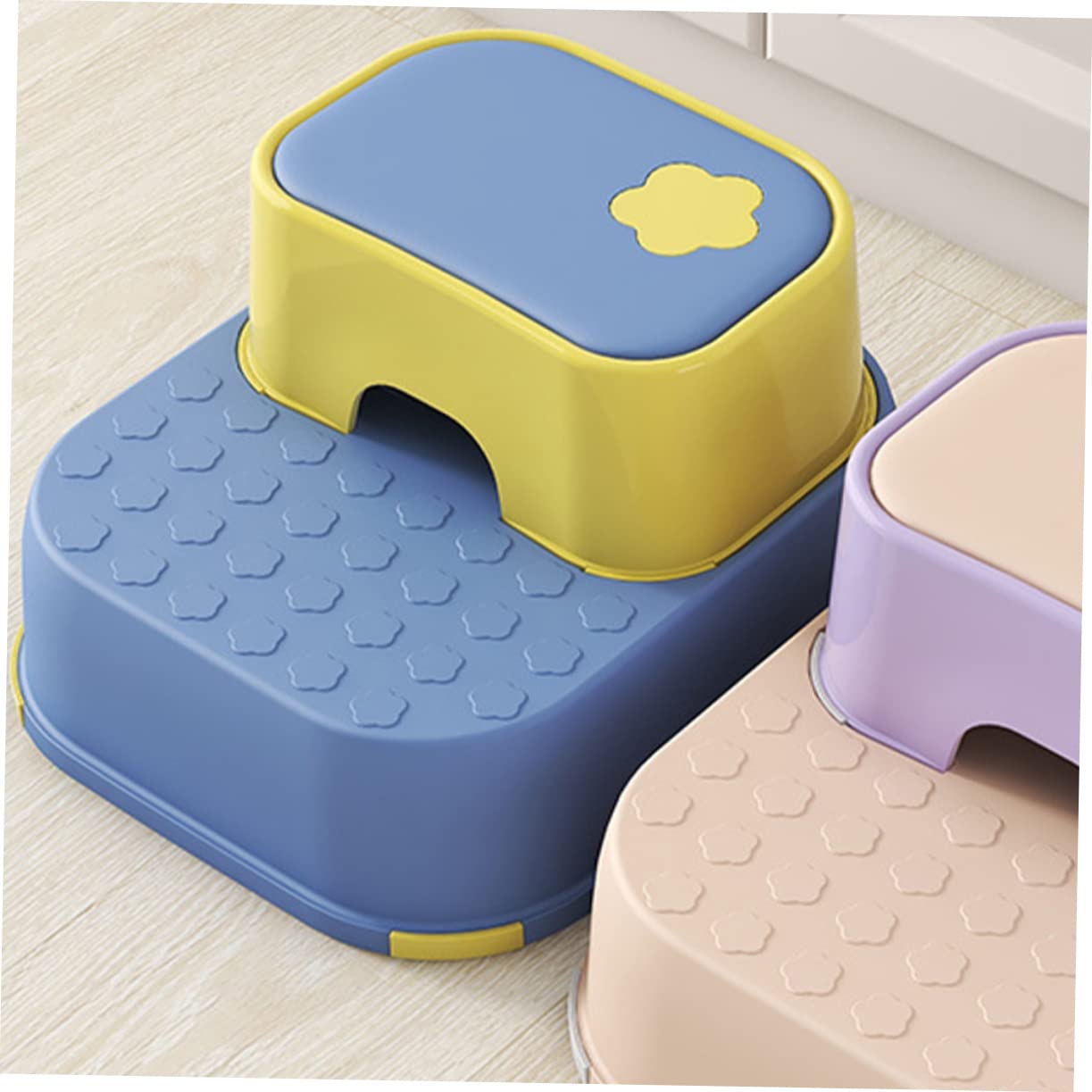 Abaodam Taburete Infantil de Dos Escalones Almohadillas Antideslizantes, Compacto y Ligero de Material PP, Adecuado como Reposapiés Diario Cambio de Zapatos