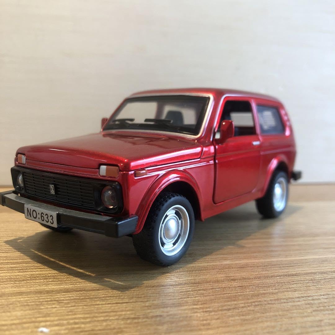 Amazon.co.jp: 132 ラーダニーヴァ ミニカー Lada Niva ラーダ