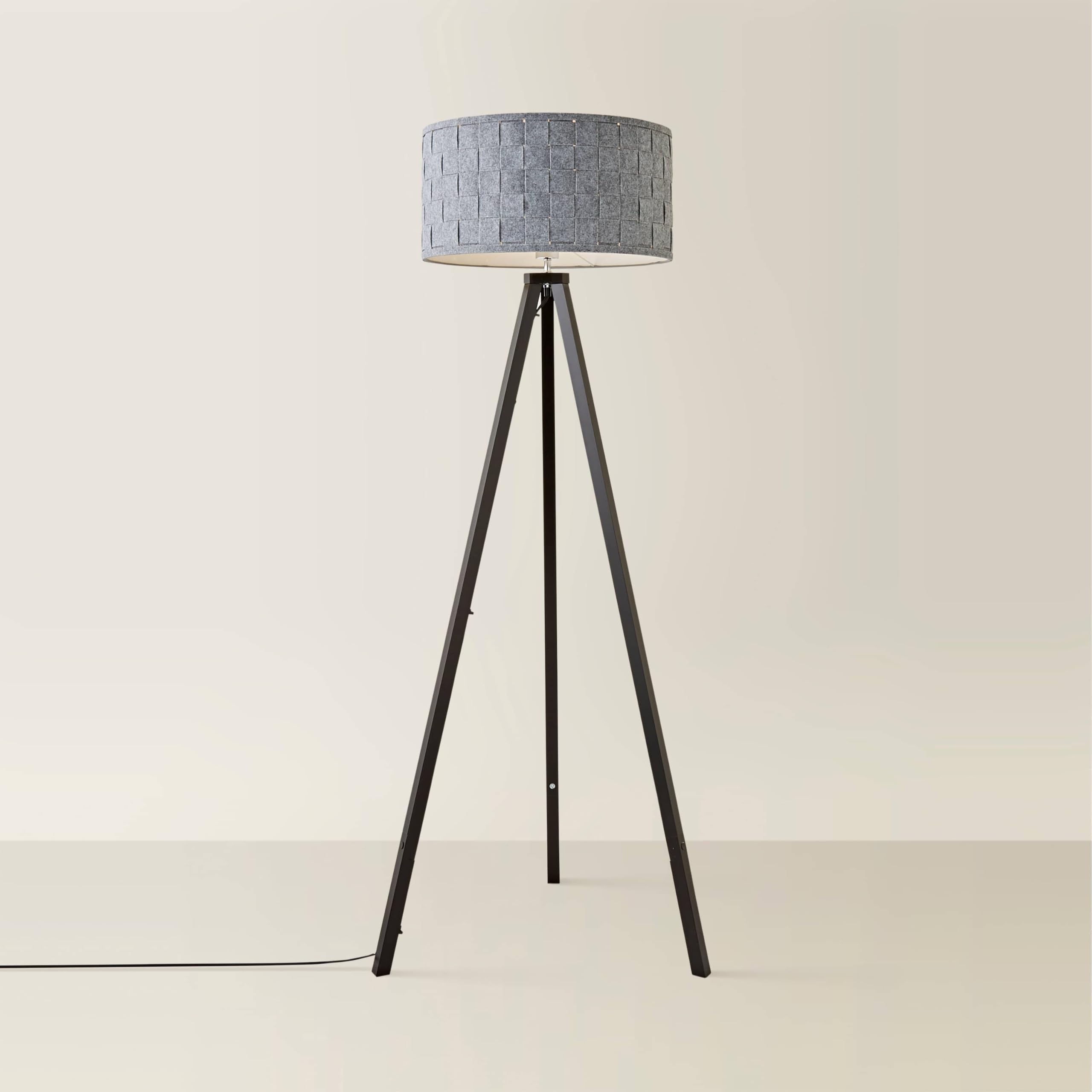 Valuelights Black Barbro Wood Tripod Floor Lamp With Felt Shade