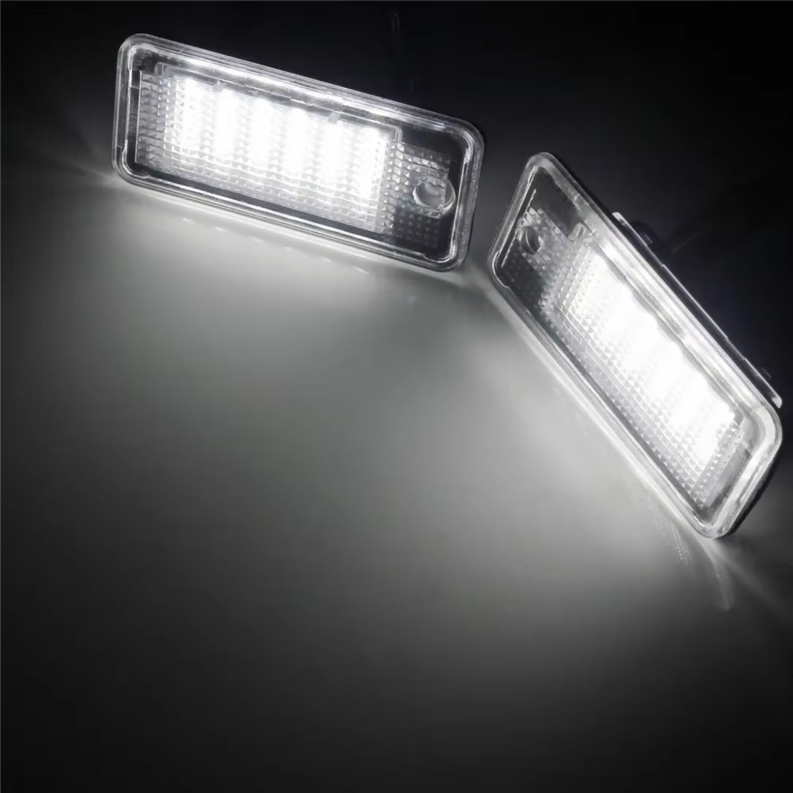 Iluminación Matricula Vehiculo Compatible Con RS6 4F 2008 2009 2010 2011 Para S4 B6 B7 8E 8H 2004 2005 2006 2007 2008 2009 Kit De Luces De Matrícula Lámpara Trasera 8E0807430A