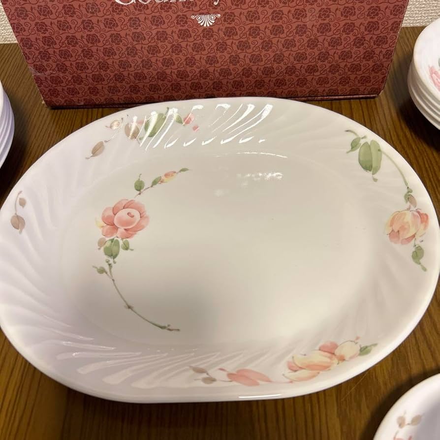 お宝うー特価』 コレール × 岩城硝子 『パステル』 食器セット 26点 お宝うー特価』 コレール × 岩城硝子 『パステル』 食器セット 26点