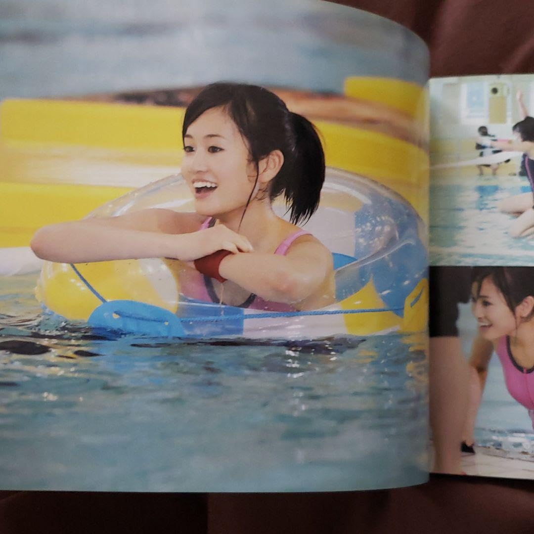 : 、AKB48水泳大会DVD、生写真付き！3枚組 : おもちゃ
