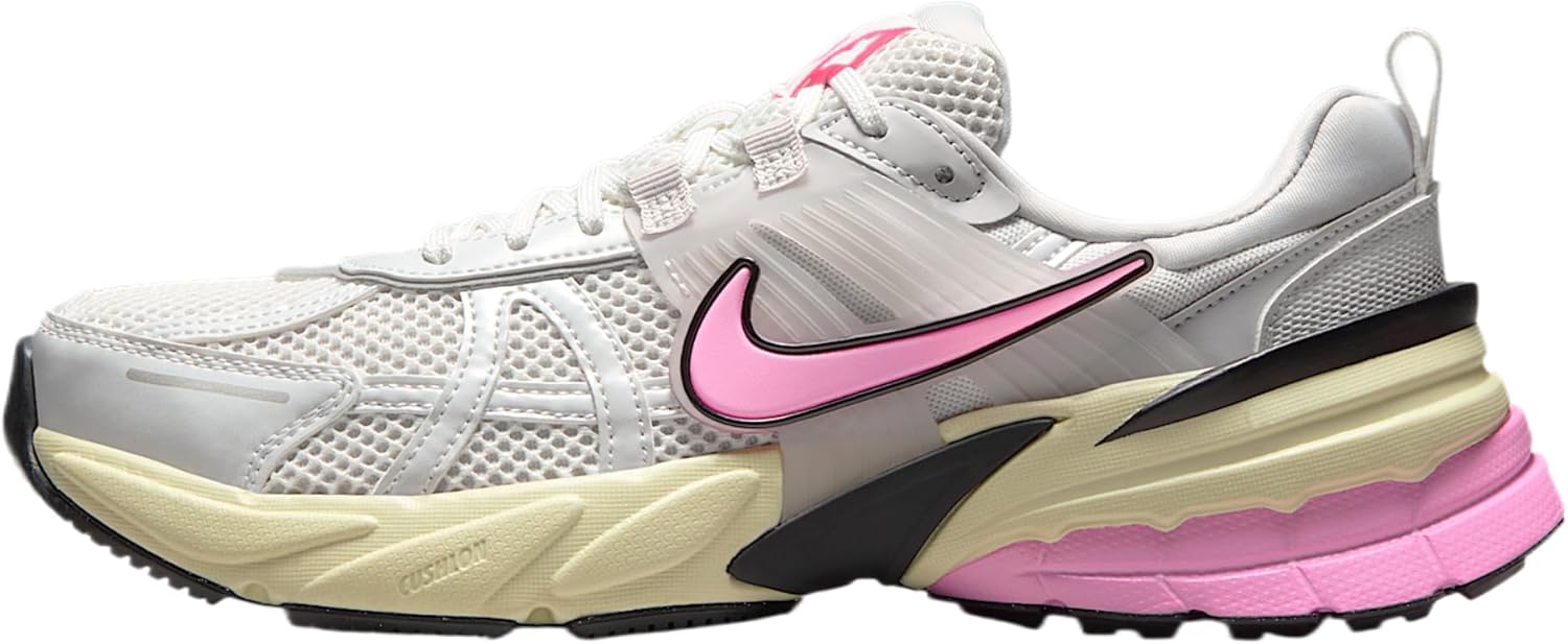 Nike Womens V2K Run Shoes Nike Womens V2K Run Shoes