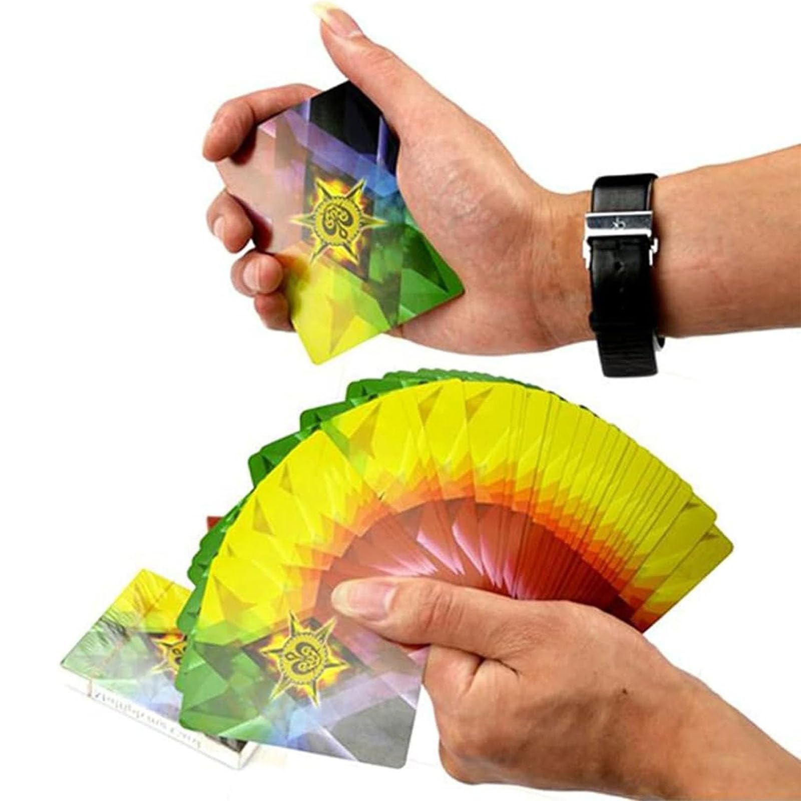 Amazon | 手品 マジックManipulation Cards 極薄 4カラー ファン 